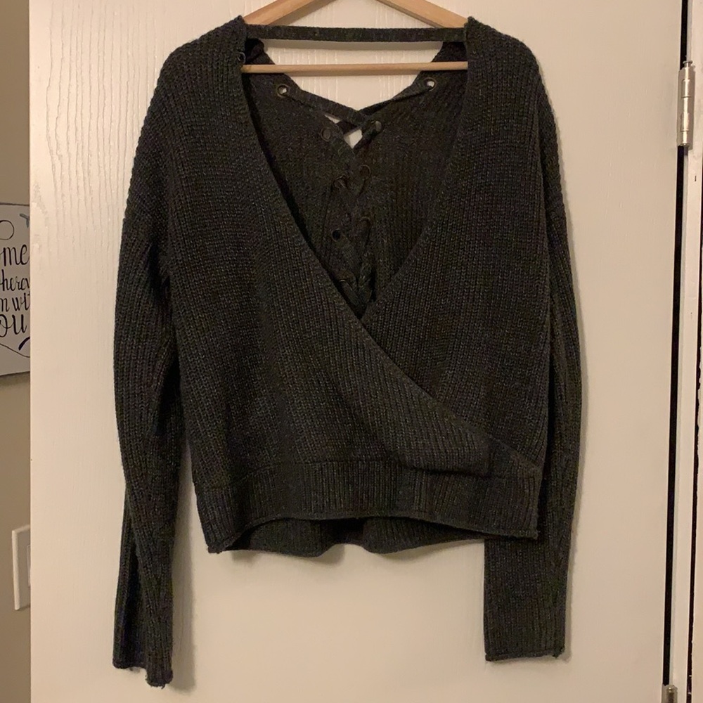 Open Back Sweater - Picture 2 of 3